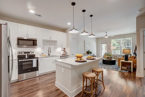 Floor plan for 1 bed, 1 bath, 750 sqft